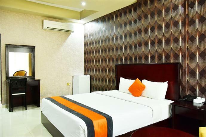 Venus Hotel Muscat Exterior photo